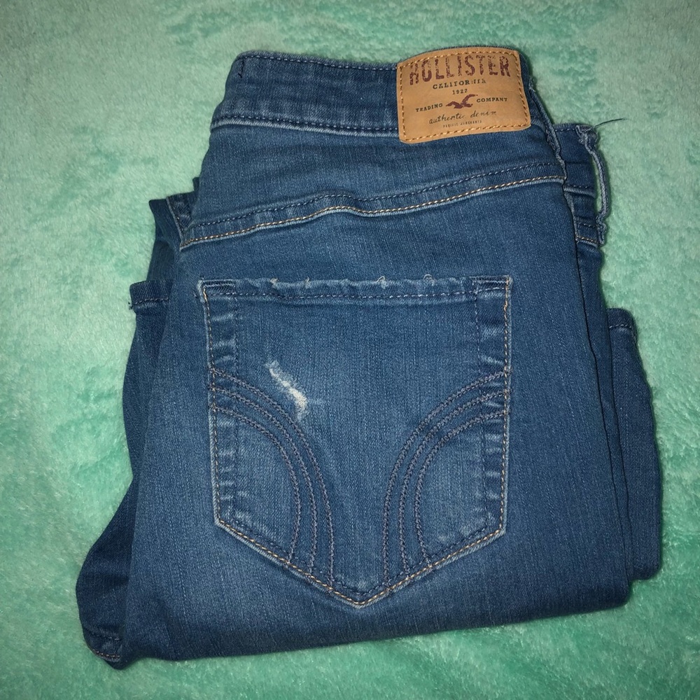 Hollister cropped jeans